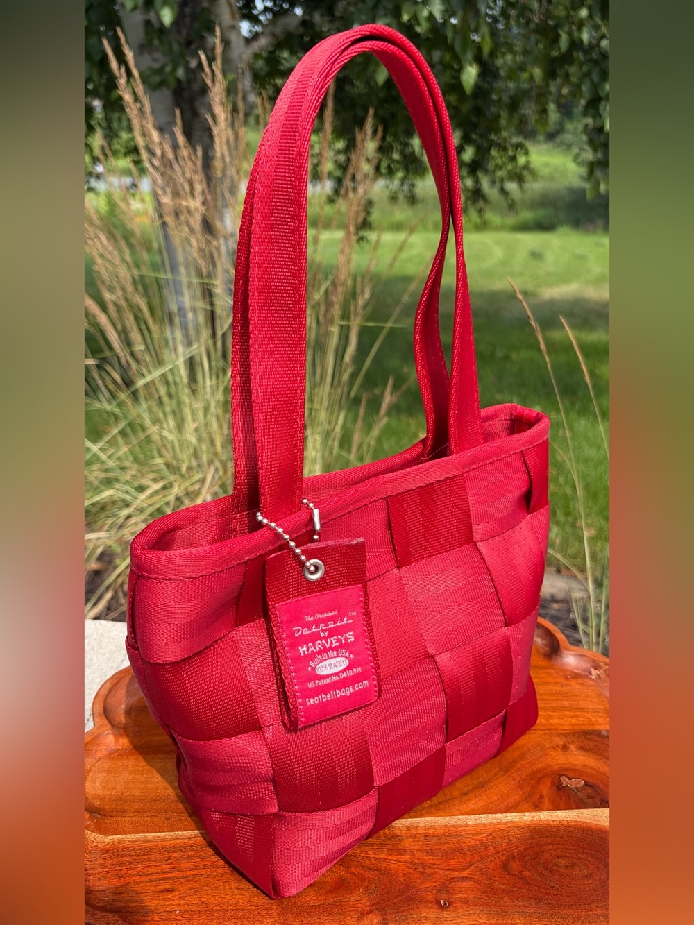 Vintage Harvey’s “The Original Detroit” Seatbelt Bag Small Tote Red EUC - Picture 4 of 15